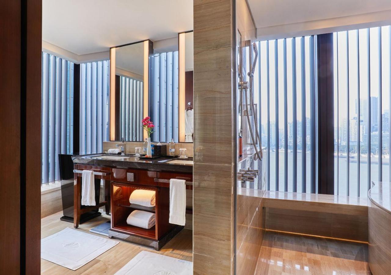 Mandarin Oriental Pudong, Shanghai Exterior foto